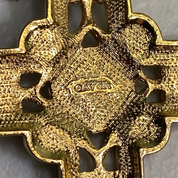 Vintage Avon Enameled Cross - Picture 4 of 7